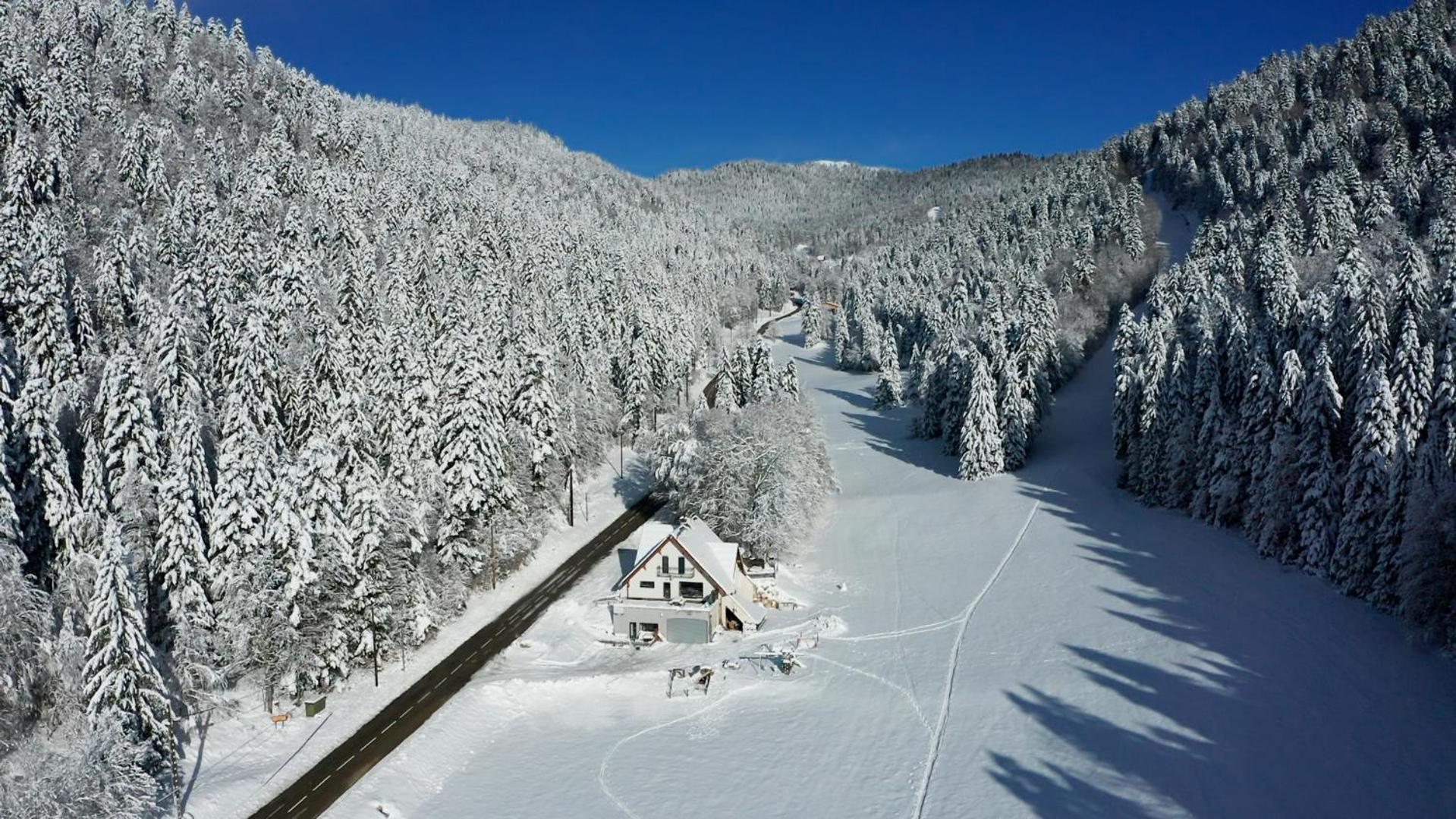 Studio La Resilience, Au Pied Des Pistes A Autrans Exterior photo