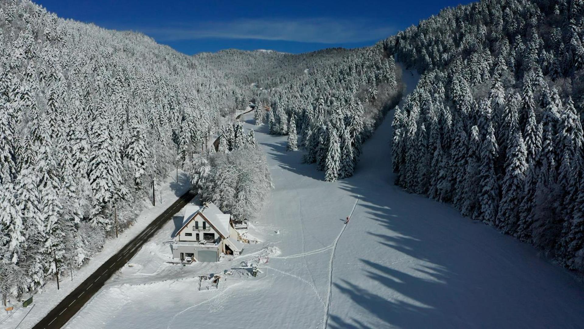 Studio La Resilience, Au Pied Des Pistes A Autrans Exterior photo